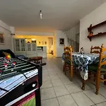 πανέμορφη τριόροφη μεζονέτα σε οικισμό * Peraía